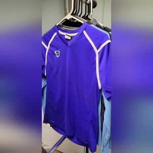 Men's Medium Nike Short Sleeve Dry Fit Shirt EUC